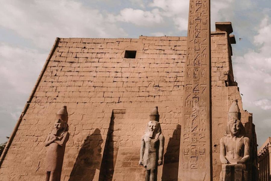 a day in luxor (hot air balloon, east and west bank)