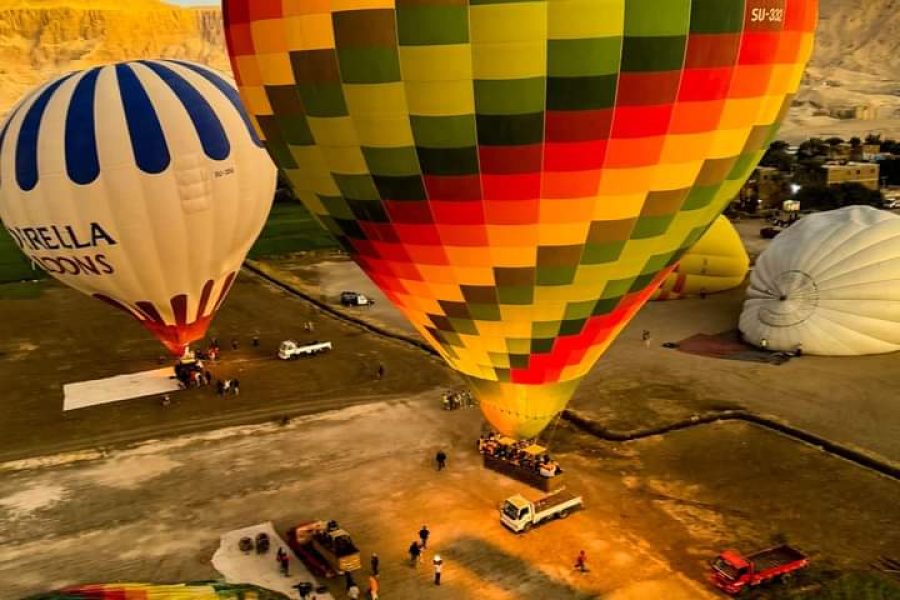 a day in luxor (hot air balloon, west bank)