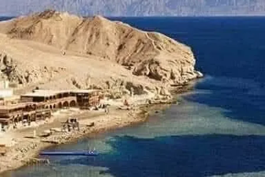 Dahab, Blue Hole, Wadi Al Salamah, Medina